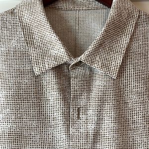 Lululemon Mens button down large Like New